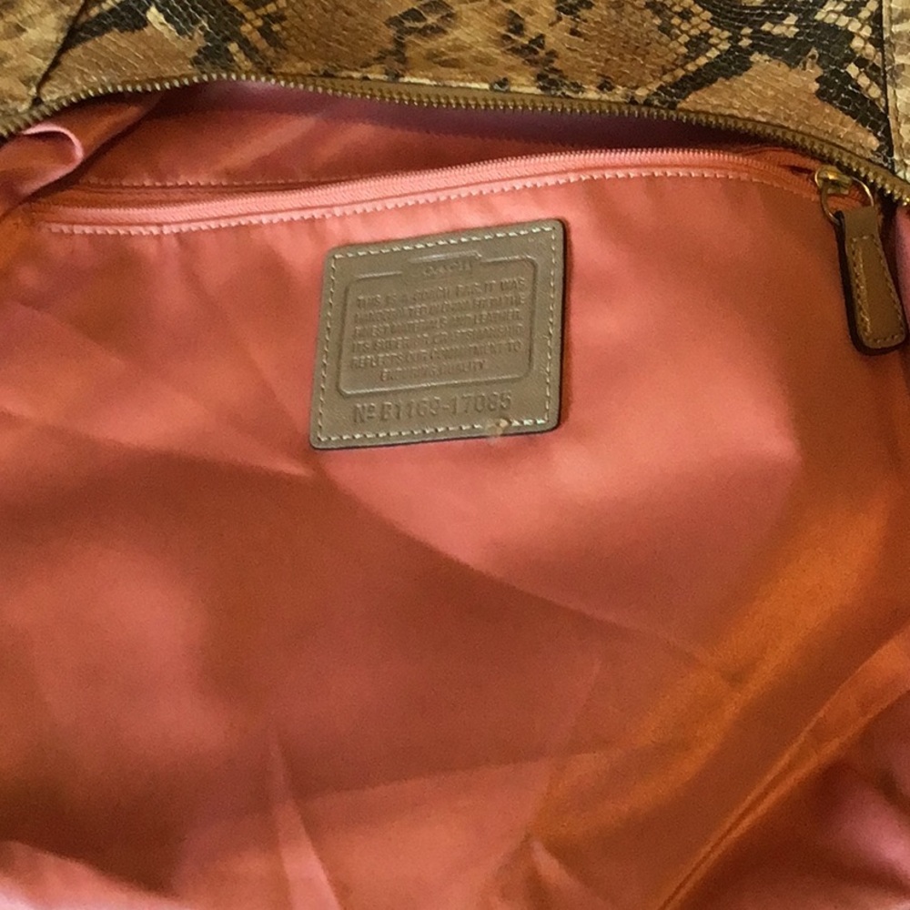 Coach Women's Bag - Picture 7 of 7